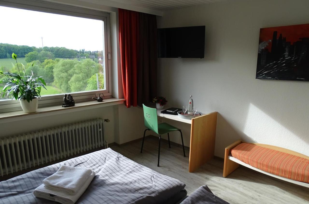 Ruhrpottpension Am Stoeter Witten Exterior foto